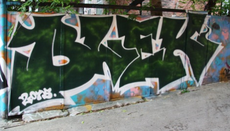 Blek graffiti in alley between St-Laurent and Clark
