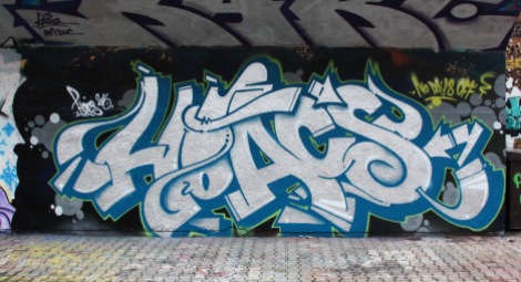 Scaner doing Hoacs' name at the PSC legal graffiti wall